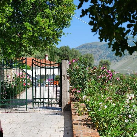 Saranda Landscape Villa Exterior photo